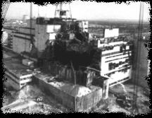 La centrale nucleare ucraina di Chernobyl dopo l'esplosione del reattore 4